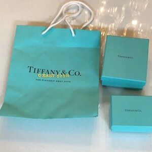 Tiffany & Co. Iconic Blue Gift Bag & Boxes. Set of 3